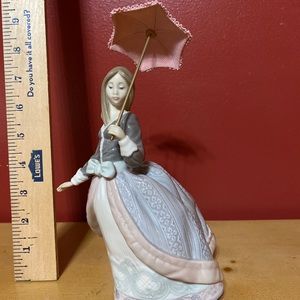 Lladro Collectible Retired "ANGELA" Figurine